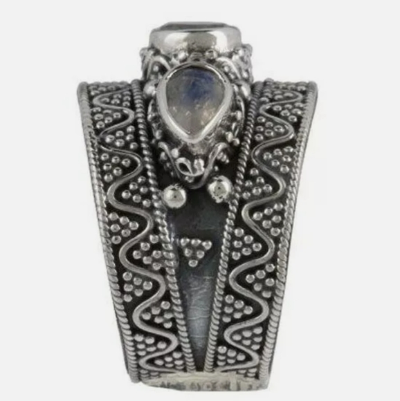 New Sandra Singh Artisan Crafted Sterling Rainbow Moonstone Ring. - Picture 2 of 16